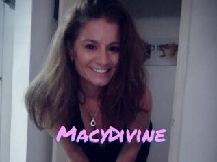 Macy_Divine